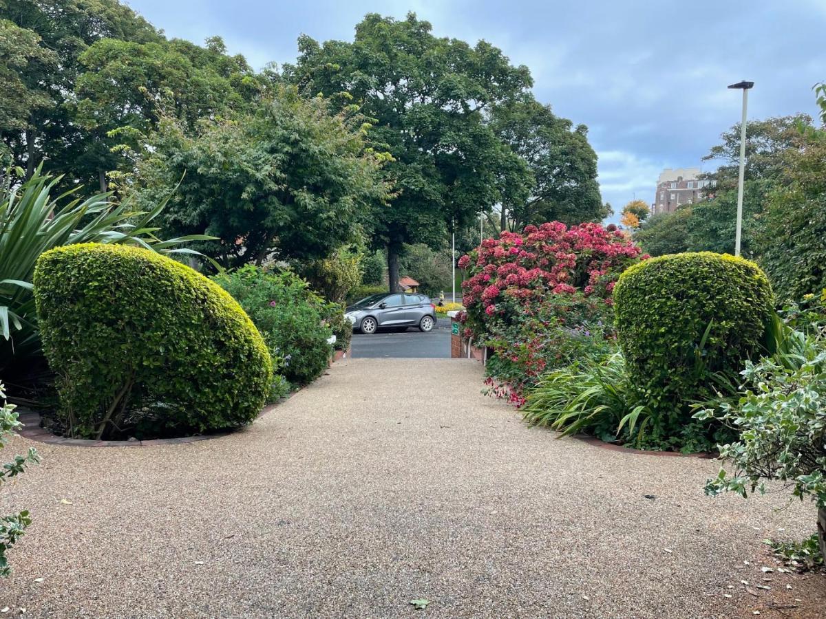 לינה וארוחת בוקר סקארבורו Park View מראה חיצוני תמונה